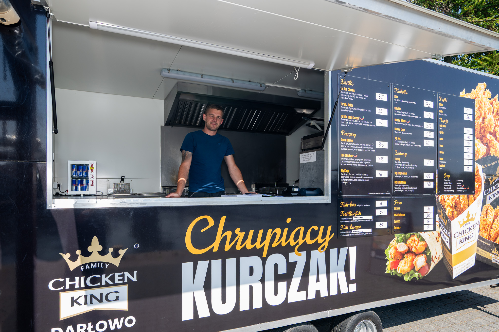 Ogródek gastronomiczny Chicken King w Darłówku Wschodnim